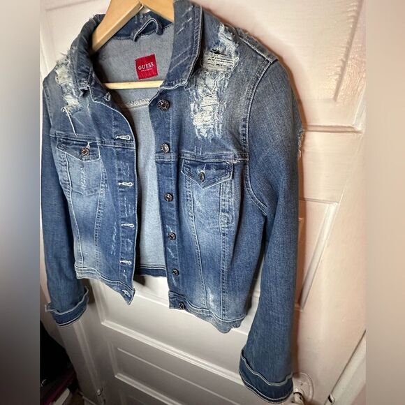 GUESS Distressed Jean Jacket Size Medium - Picture 2 of 6